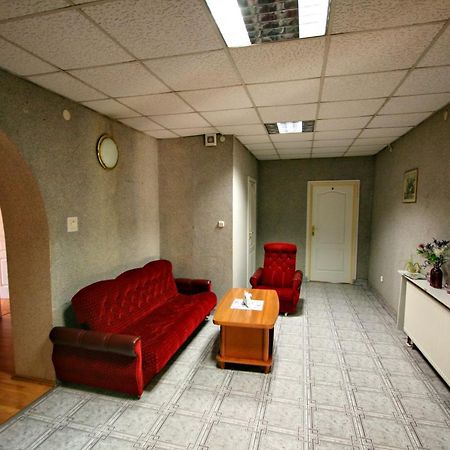 "Aleksandrowka" Restauracja I Noclegi Horyniec Exteriér fotografie