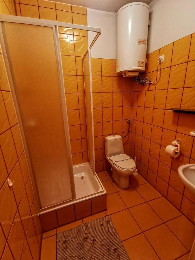 "Aleksandrowka" Restauracja I Noclegi Horyniec Exteriér fotografie